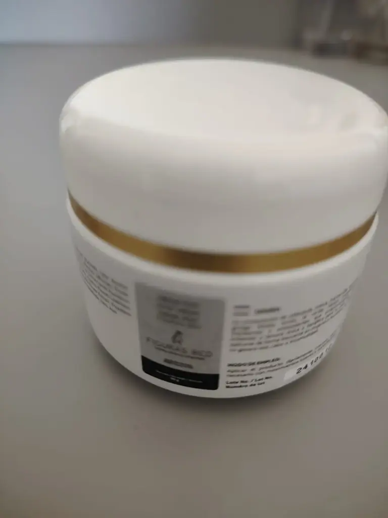 Crema de posparto red figuras 